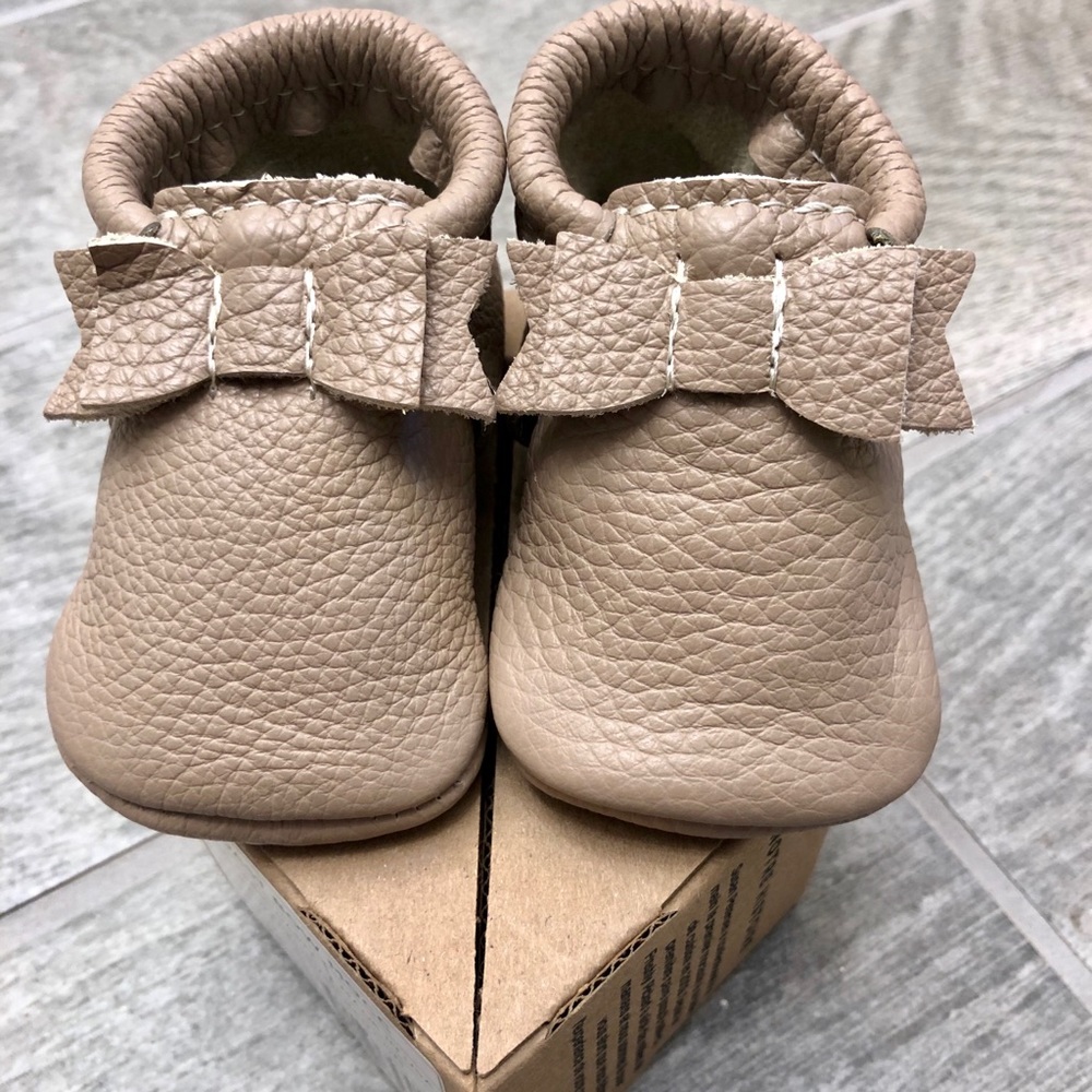 Freshly Picked Baby Moccasins Size 2 (soft sole)